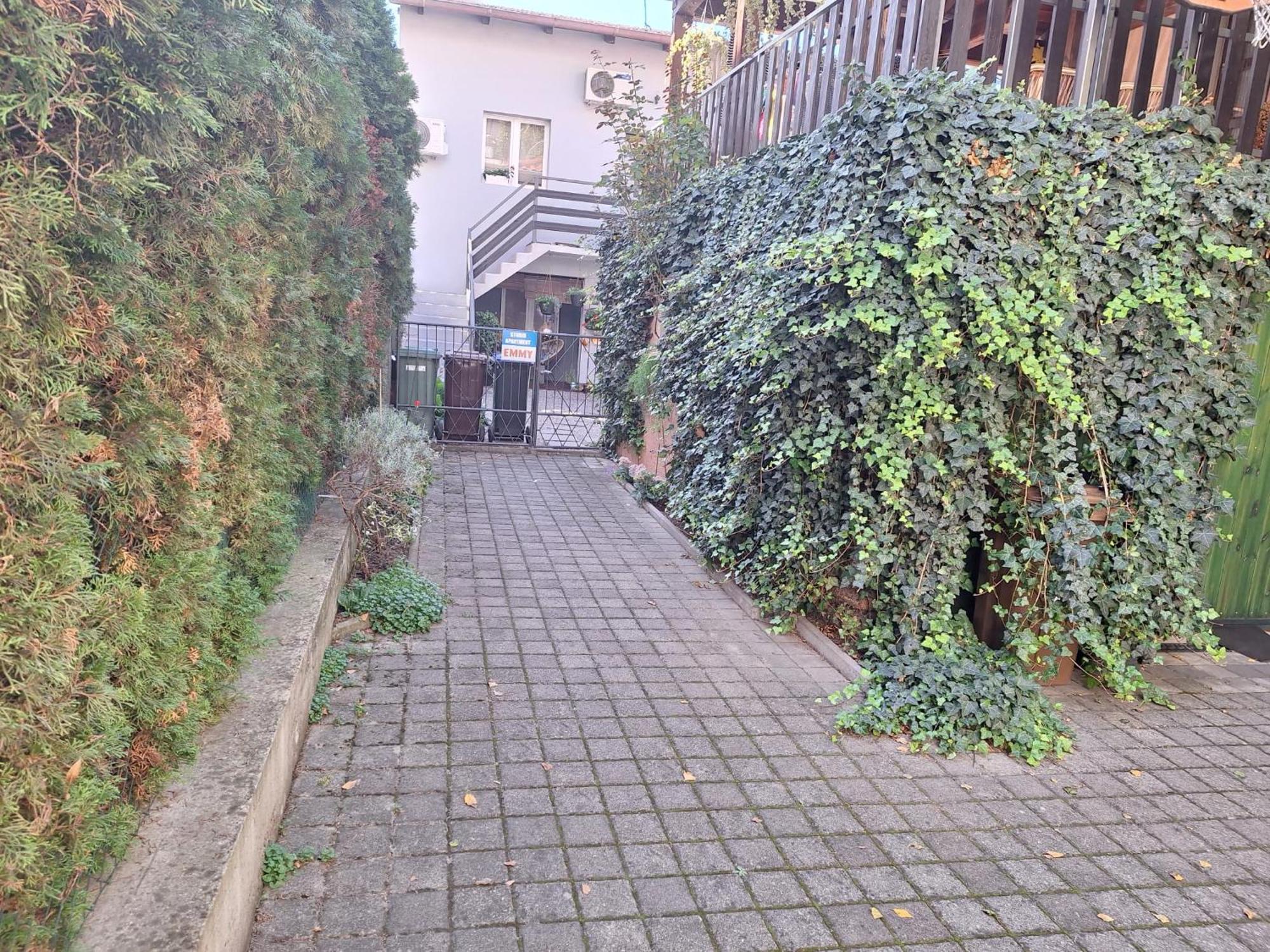 New Studio Apartment Emmy With Free Street Parking Zágráb Kültér fotó
